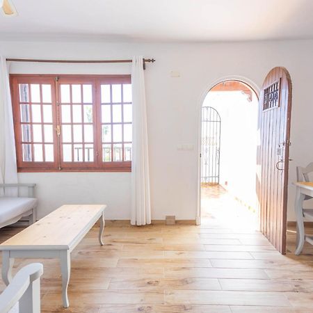 Apartamentos Son Bou Gardens Bagian luar foto