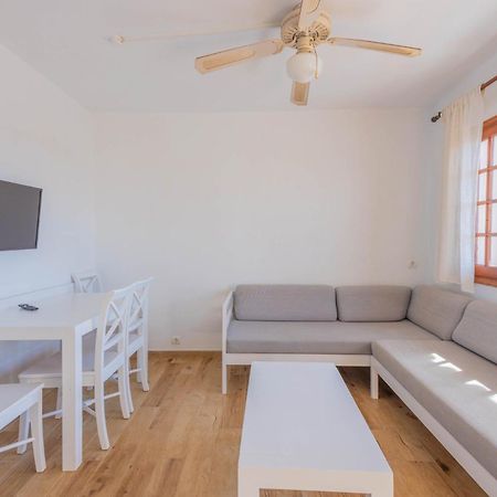 Apartamentos Son Bou Gardens Bagian luar foto