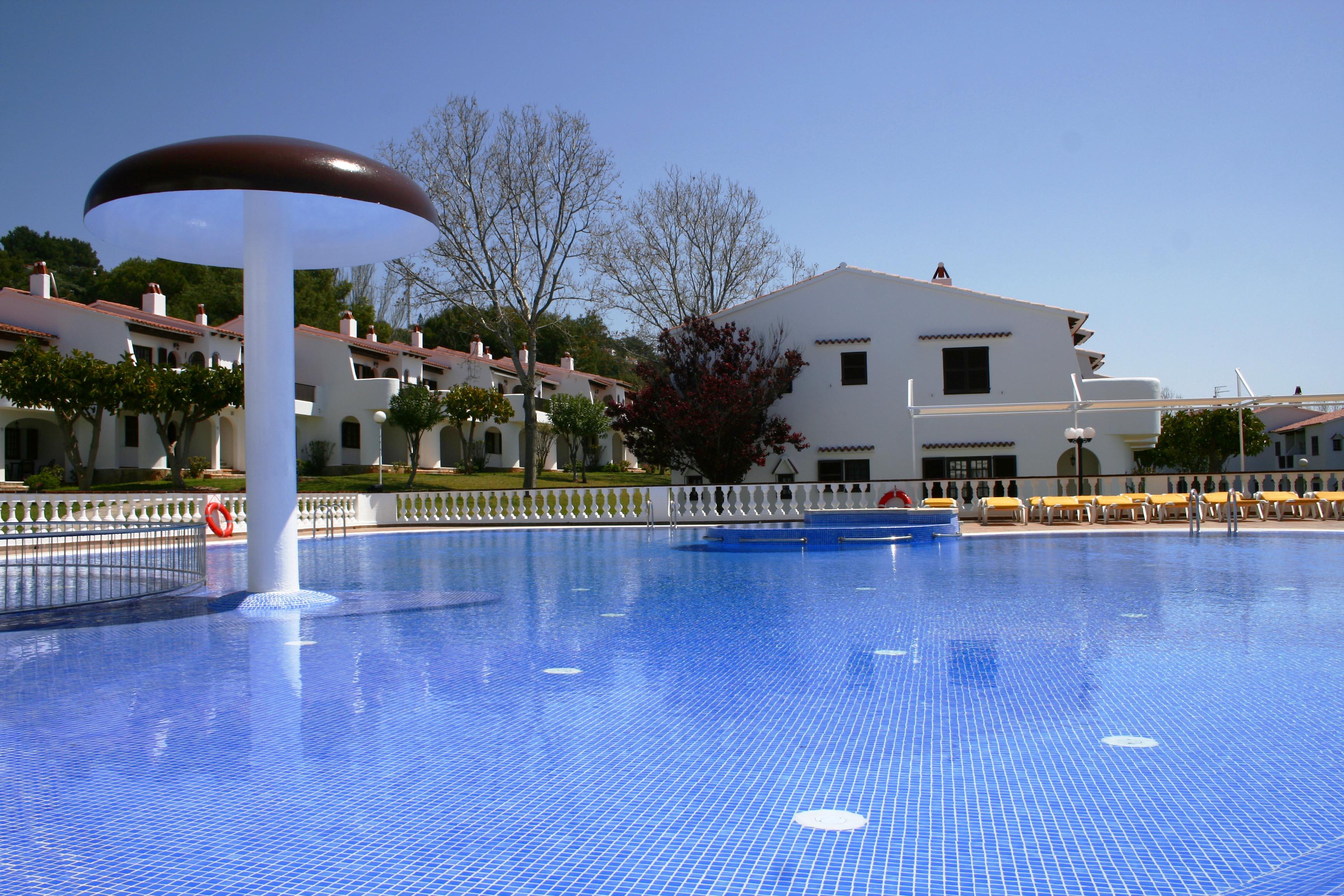 Apartamentos Son Bou Gardens Bagian luar foto