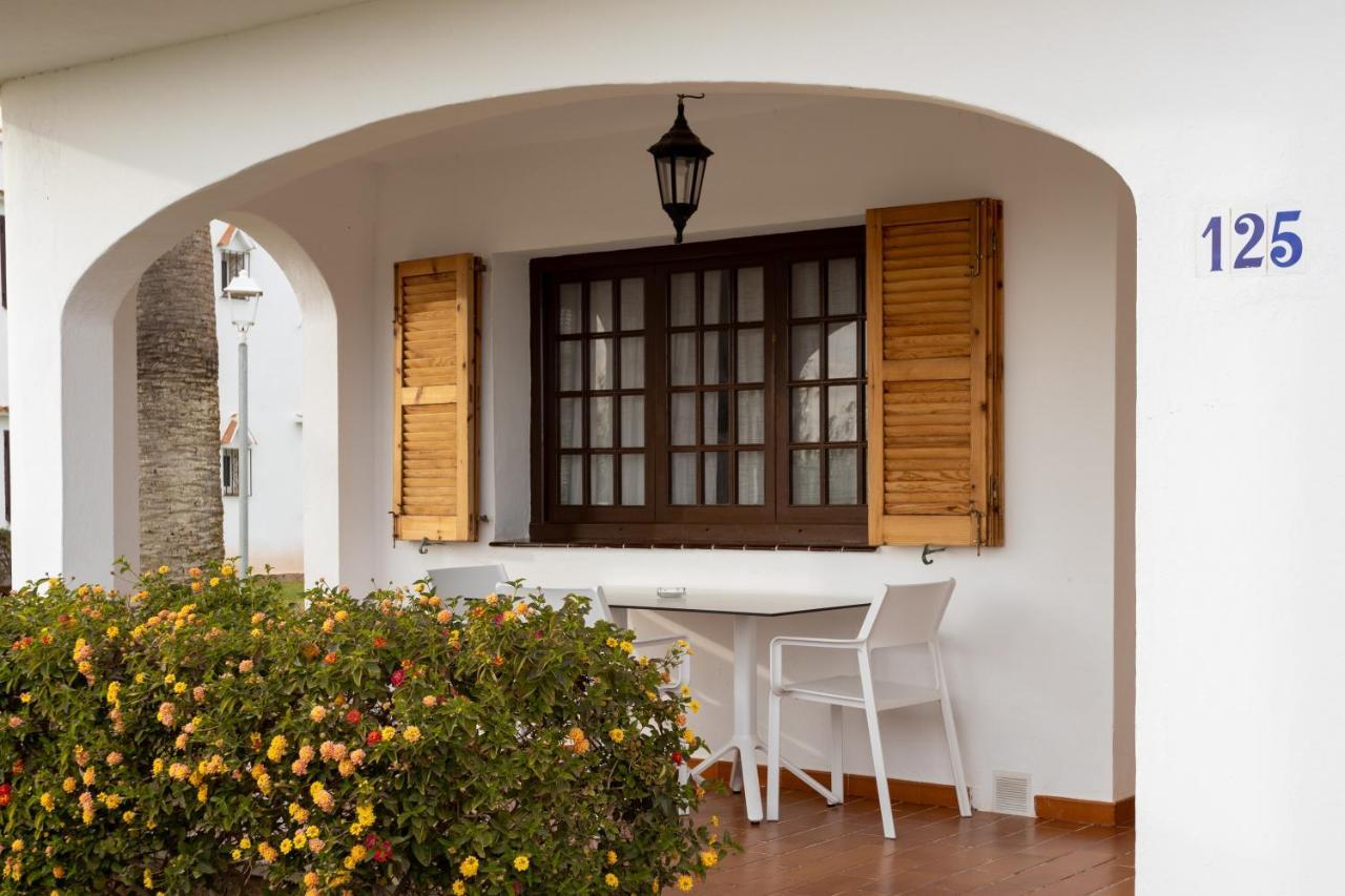 Apartamentos Son Bou Gardens Bagian luar foto