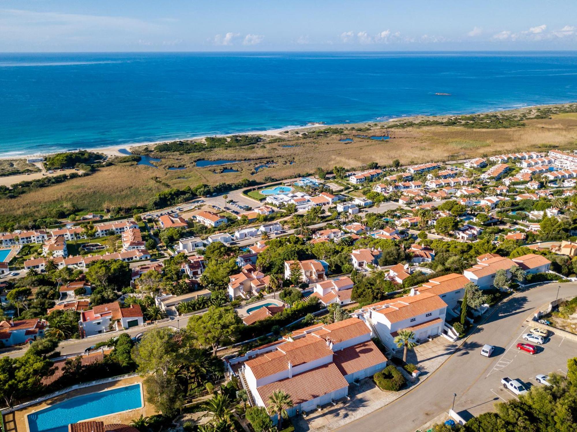 Apartamentos Son Bou Gardens Bagian luar foto
