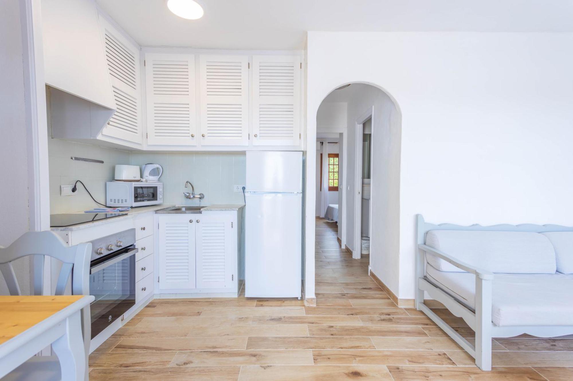 Apartamentos Son Bou Gardens Bagian luar foto