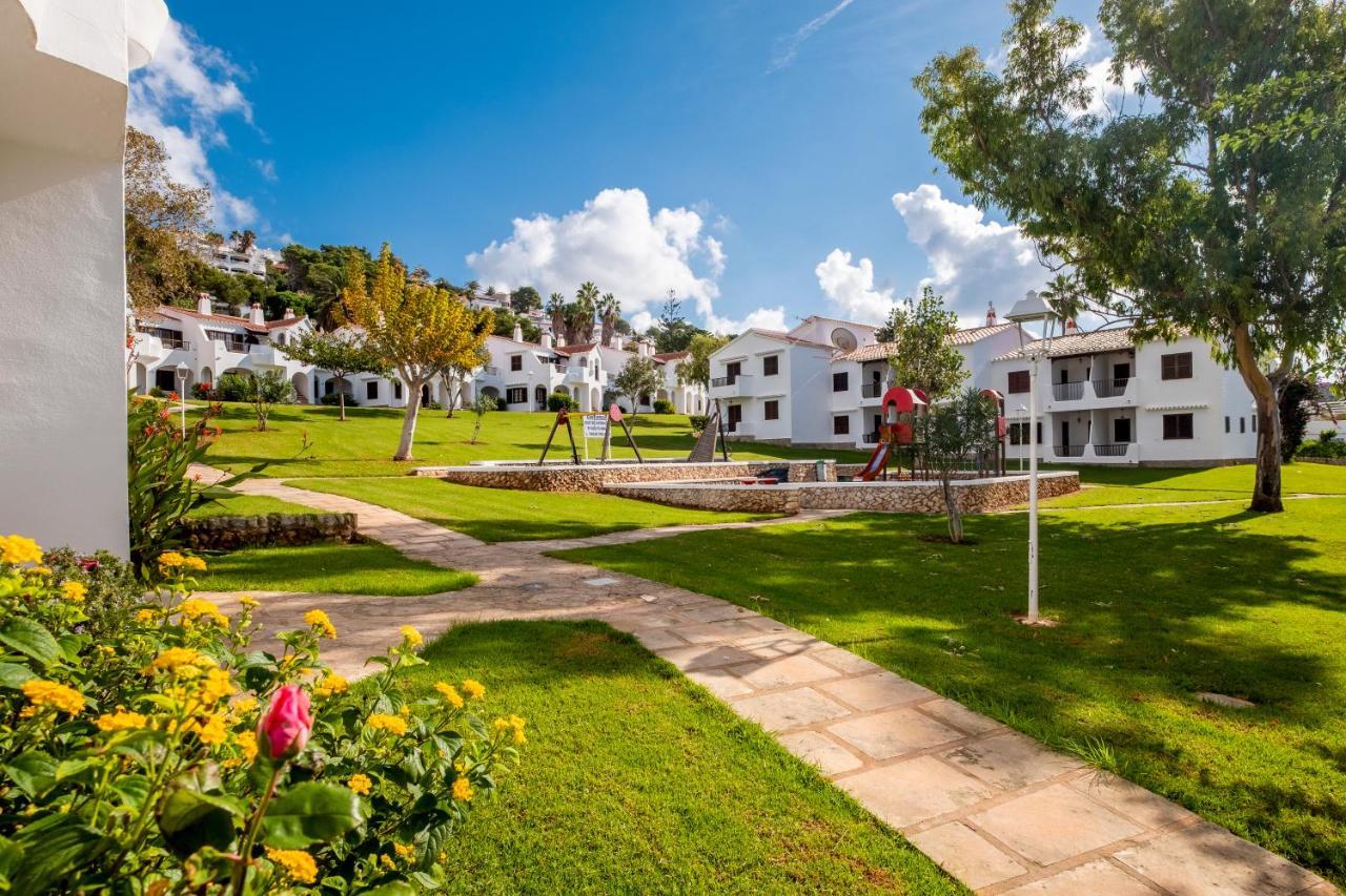 Apartamentos Son Bou Gardens Bagian luar foto